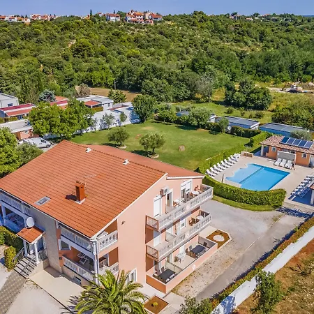 Rocco 1 Apartament *